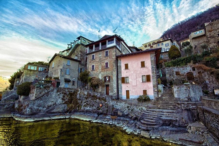 Lilli - Casa Sul Lago Dervio Exterior foto